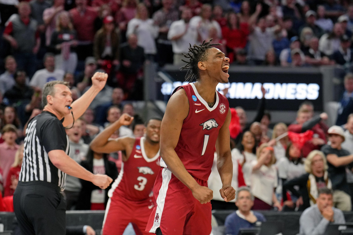 Arkansas Razorbacks guard JD Notae (1) reacts after a play against the Gonzaga Bulldogs during the second half in the semifinals of the West regional of the men's college basketball NCAA Tournament at Chase Center.