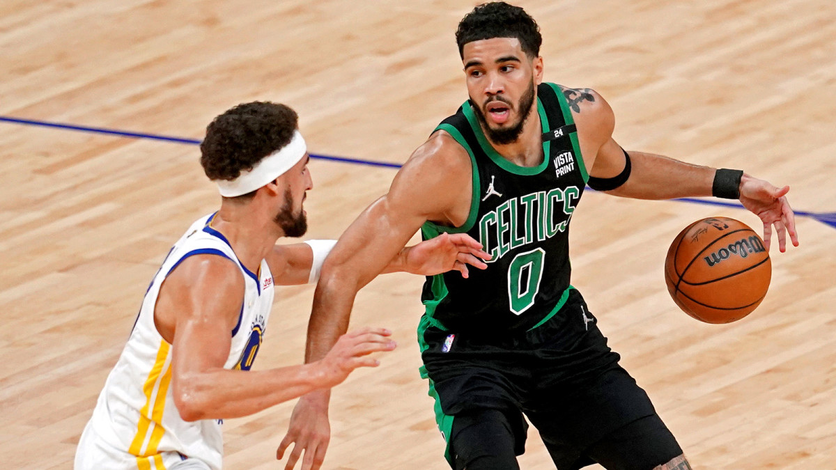Celtics Are Handing the Warriors the NBA Title