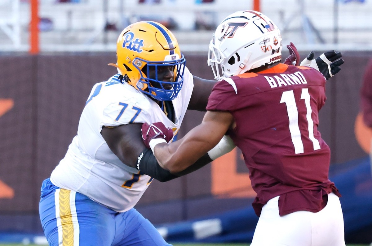 Pitt Panthers Offense Staying Same Despite Change - Sports Illustrated ...