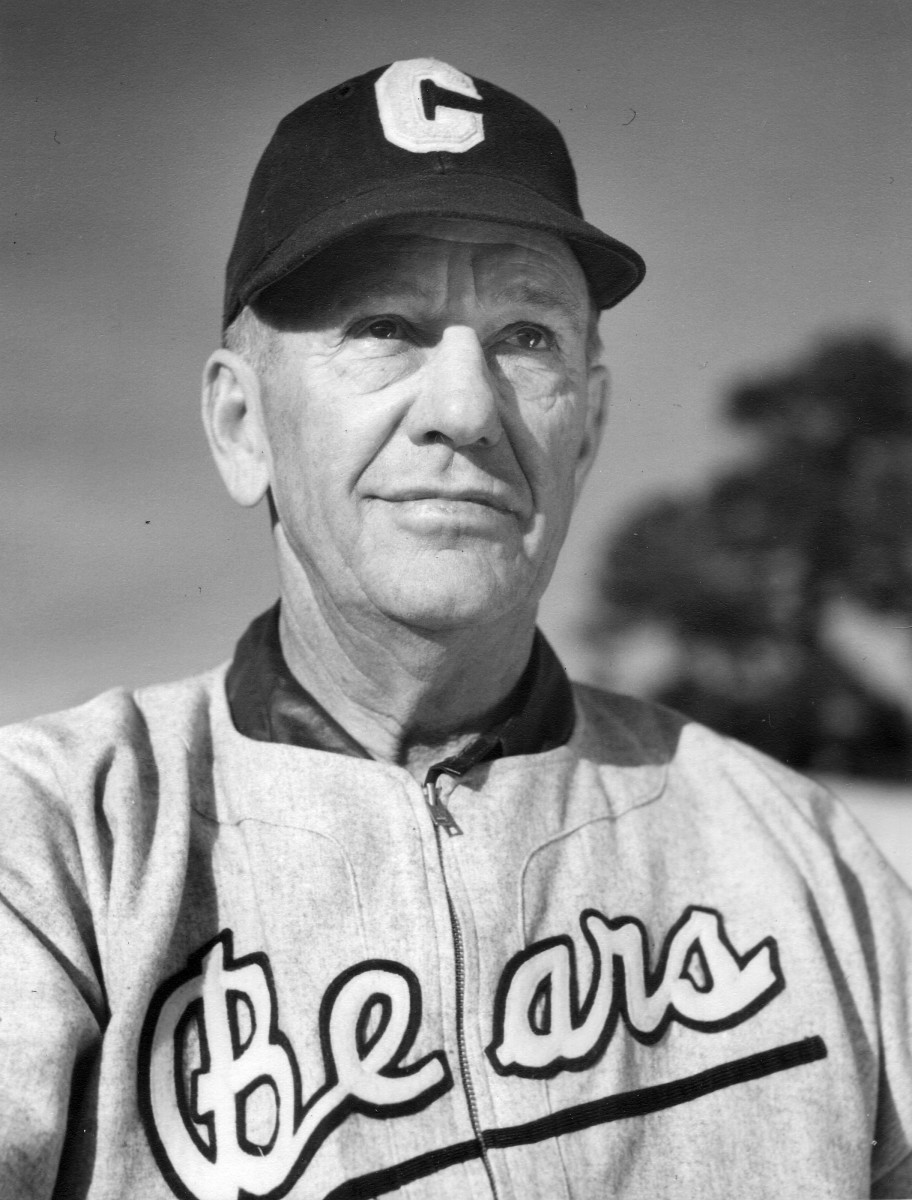 Former Cal baseball coach Clint Evans