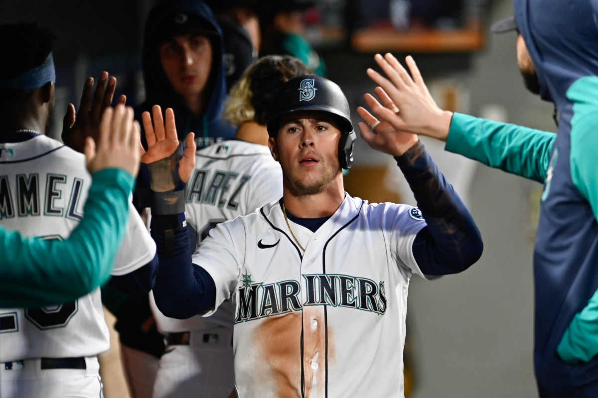 3 Up, 3 Down: Good Vibes All Around as Seattle Mariners Survive