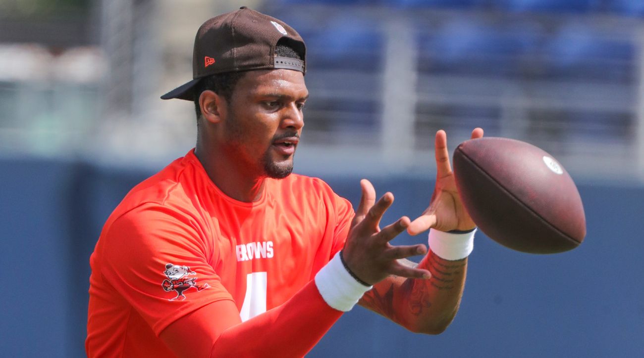 Deshaun Watson Reports to Browns Training Camp While Awaiting Ruling - Vimarsana News