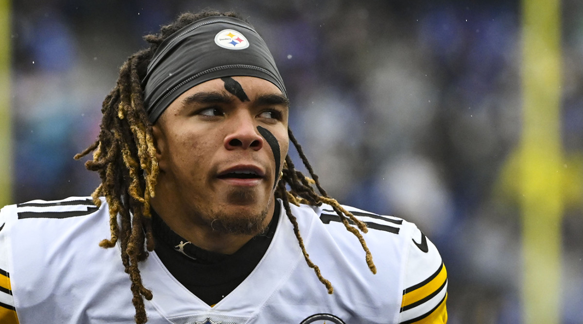 Steelers wide receiver Chase Claypool (11) before the game against the Ravens.