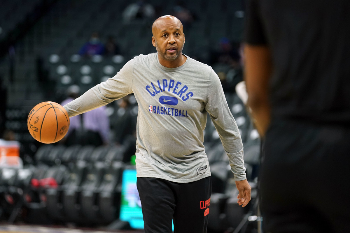 LA Clippers assistant coach Brian Shaw stands on the court before the game against the Sacramento Kings at Golden 1 Center.