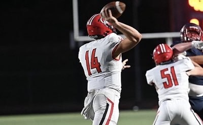 WalkOn Quarterbacks Consider Coming to UW in Large Number Sports