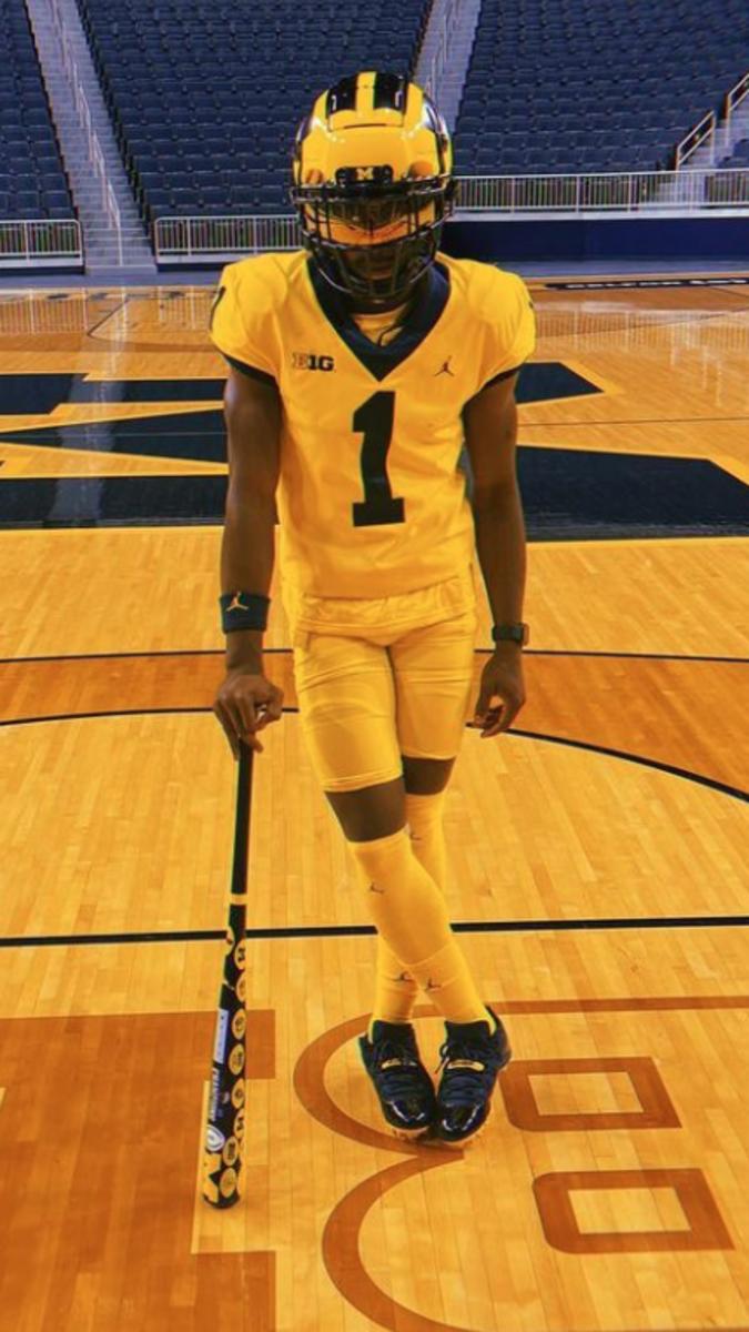 FiveStar Wide Receiver Johntay Cook II Looks Like A Star In Maize And