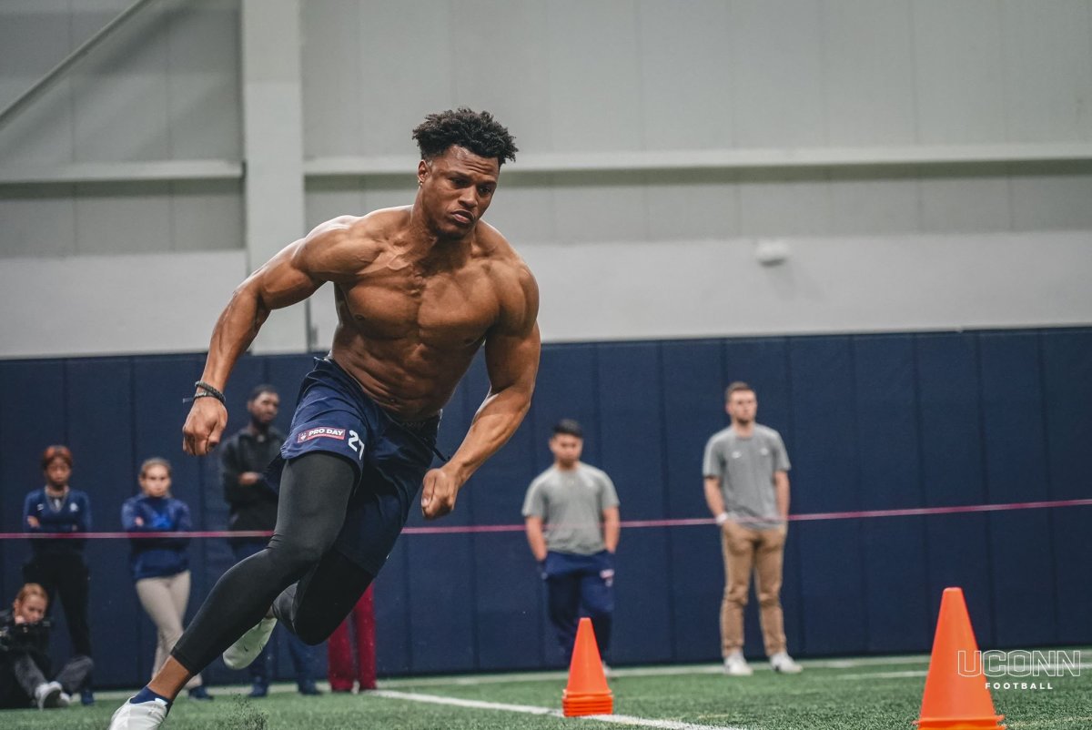 Omar Fortt at his pro day, looking ripped after bulking from 212-pounds to 220-pounds.
