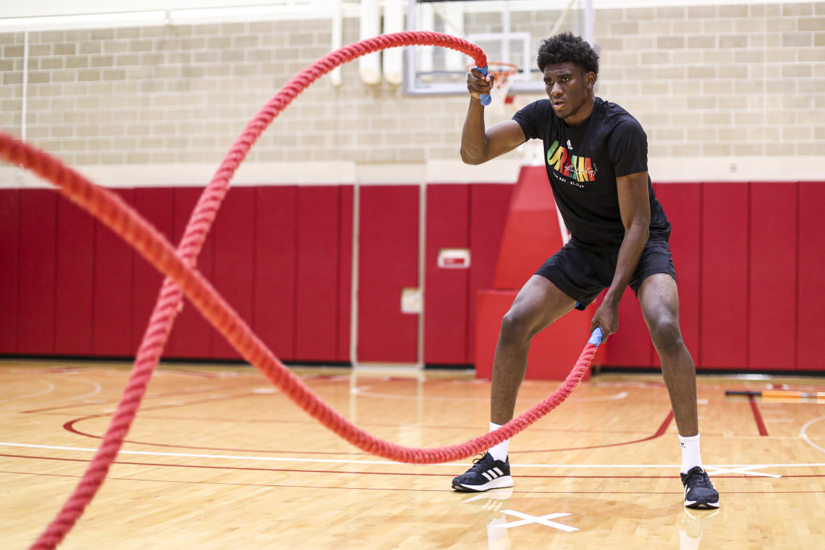 Indiana freshman Kaleb Banks performs rope workouts at Cook Hall in Bloomington, Ind. 