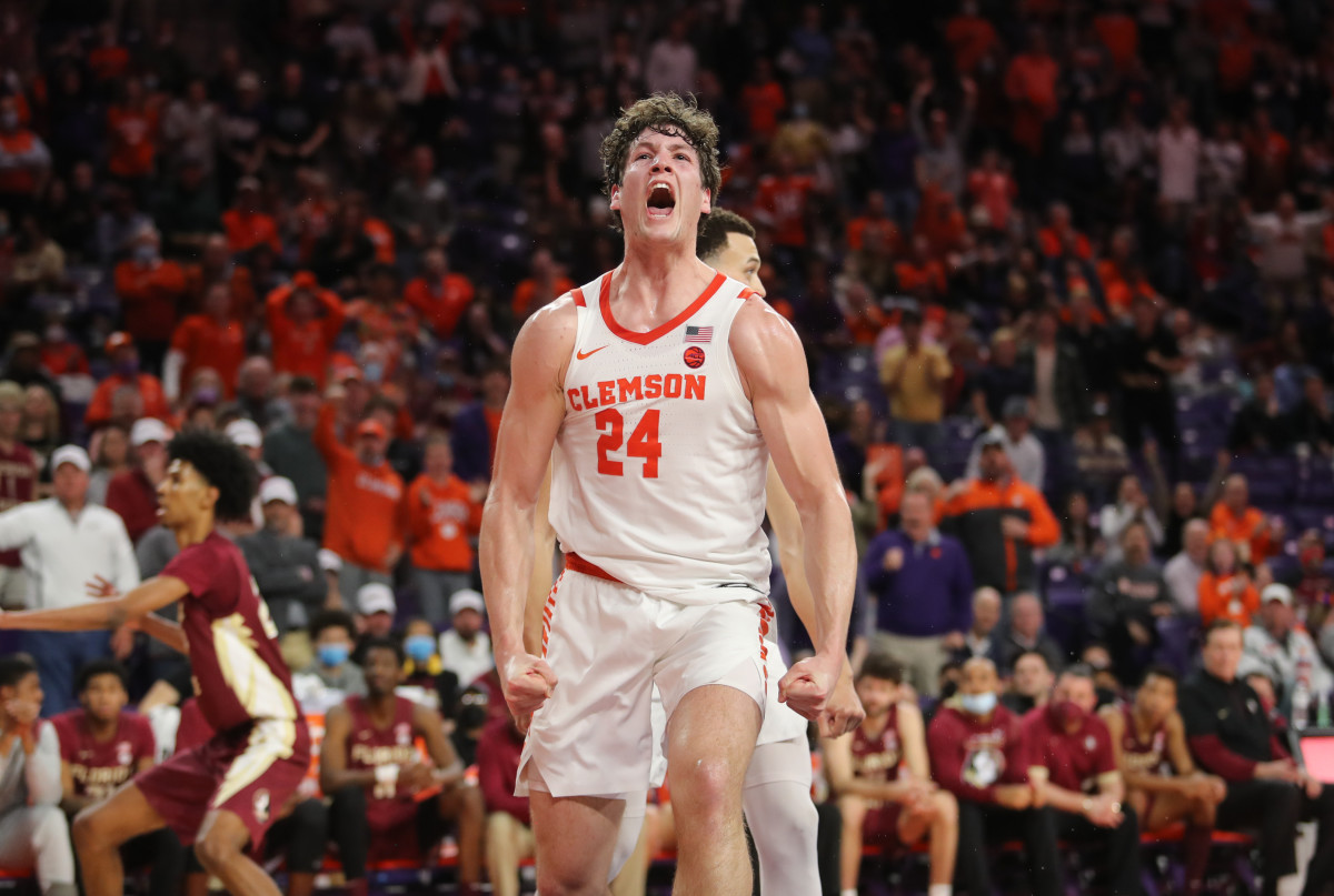 Clemson Tigers forward PJ Hall (24) reacts during the second half against Florida State Seminoles at Littlejohn Coliseum.