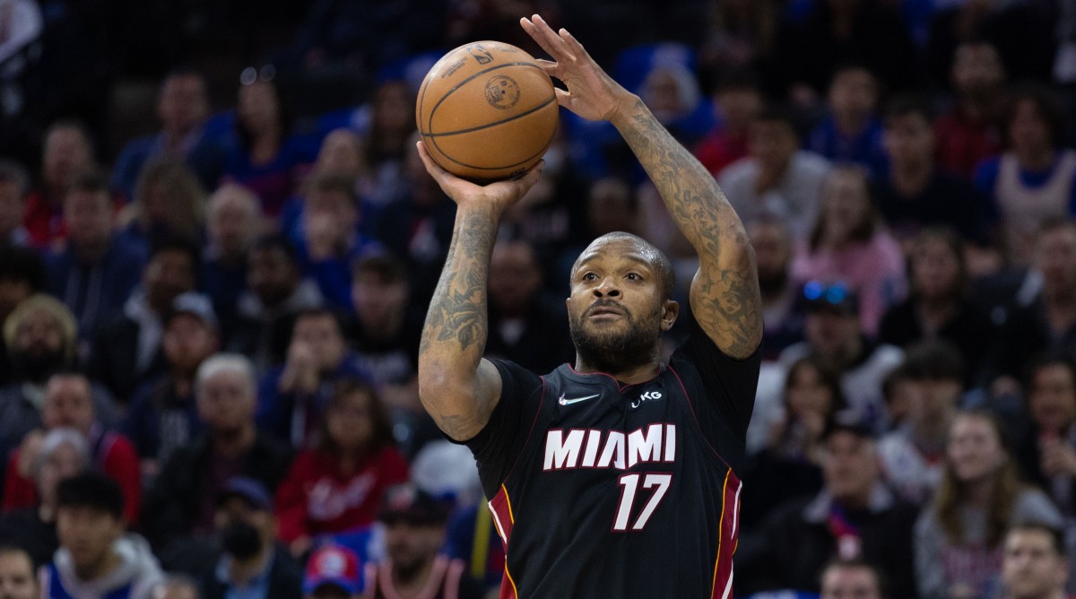 P.J. Tucker shooting a three while with the Heat