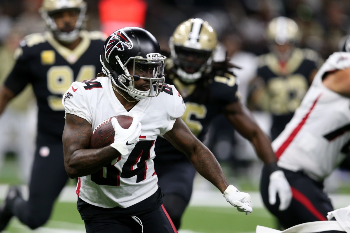 Atlanta Falcons running back Cordarrelle Patterson (84) runs against the New Orleans Saints. Mandatory Credit: Chuck Cook-USA TODAY Sports