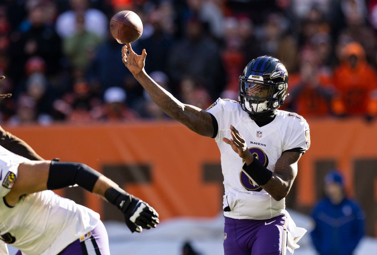 Baltimore Ravens QB Lamar Jackson's Critics Ignore His Impressive Stats -  Sports Illustrated Baltimore Ravens News, Analysis and More