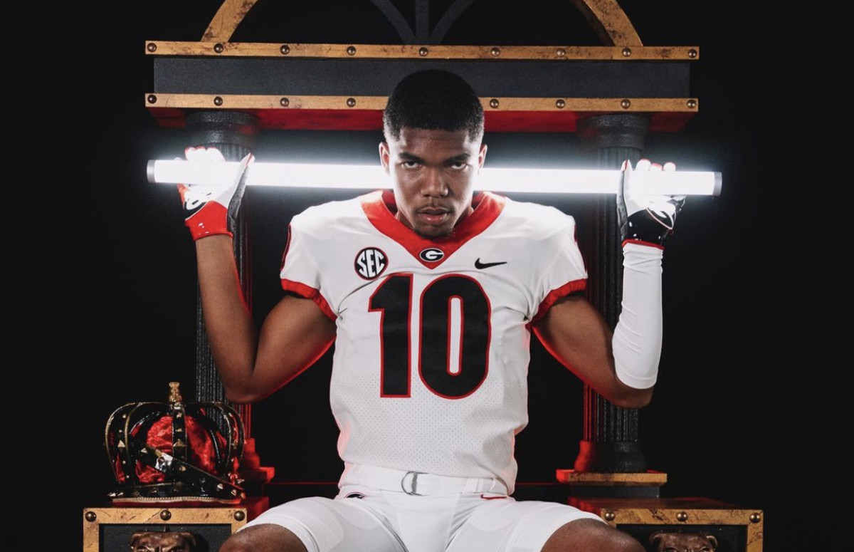 Football Recruiting Tyler Williams Names Top Schools and Sets