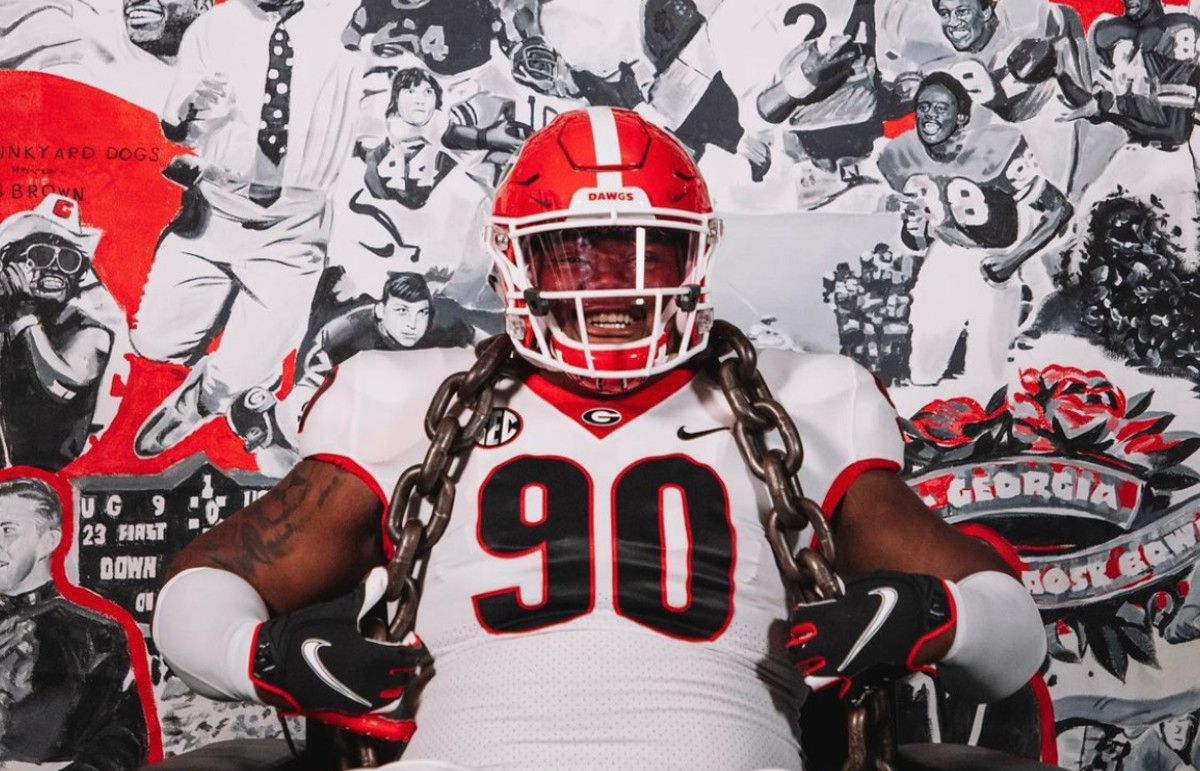 Georgia Football Recruiting: Sydir Mitchell Sets a Decision Date And Names Texas Football to his Top Schools - Sports Illustrated Georgia Bulldogs News, Analysis and More - Vimarsana News