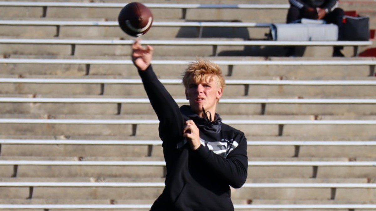 Former Florida Gators QB Commit Marcus Stokes Signs With West Florida