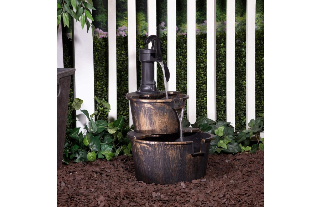 Barrel and pump garden fountain
