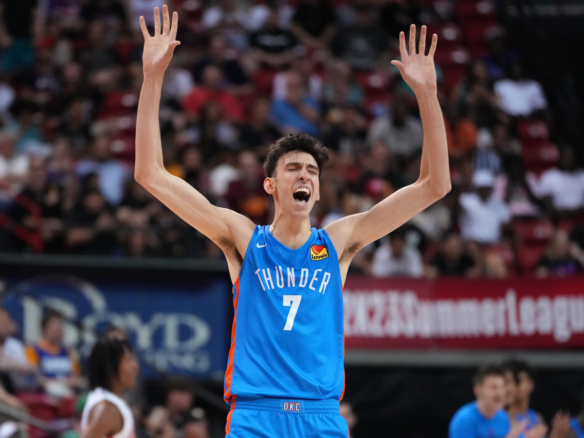 Oklahoma City Thunder forward Chet Holmgren (7) reacts after a scoring play against the Houston Rockets during an NBA Summer League game at Thomas & Mack Center.