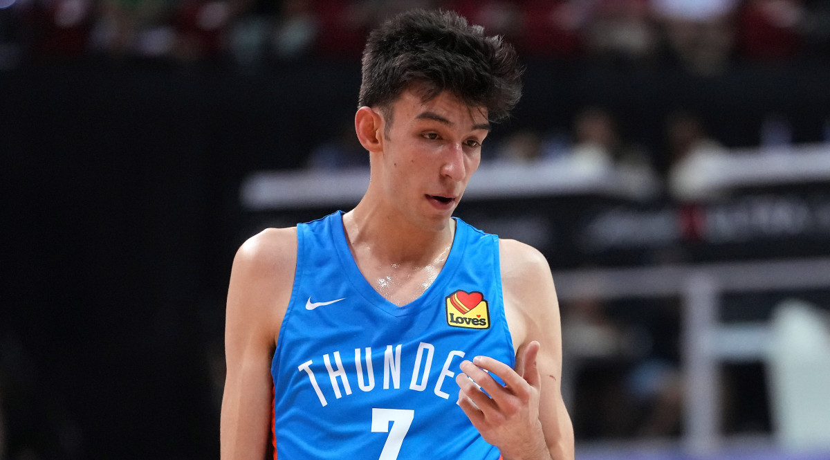 Chet Holmgren during NBA Summer League game