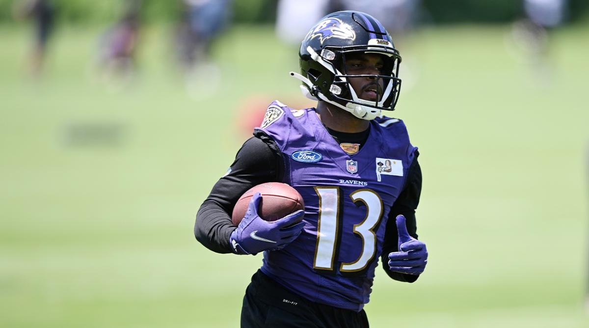 Baltimore Ravens wide receiver Devin Duvernay takes part in drills at the NFL football team’s practice facility, Wednesday, June 15, 2022, in Owings Mills, Md.