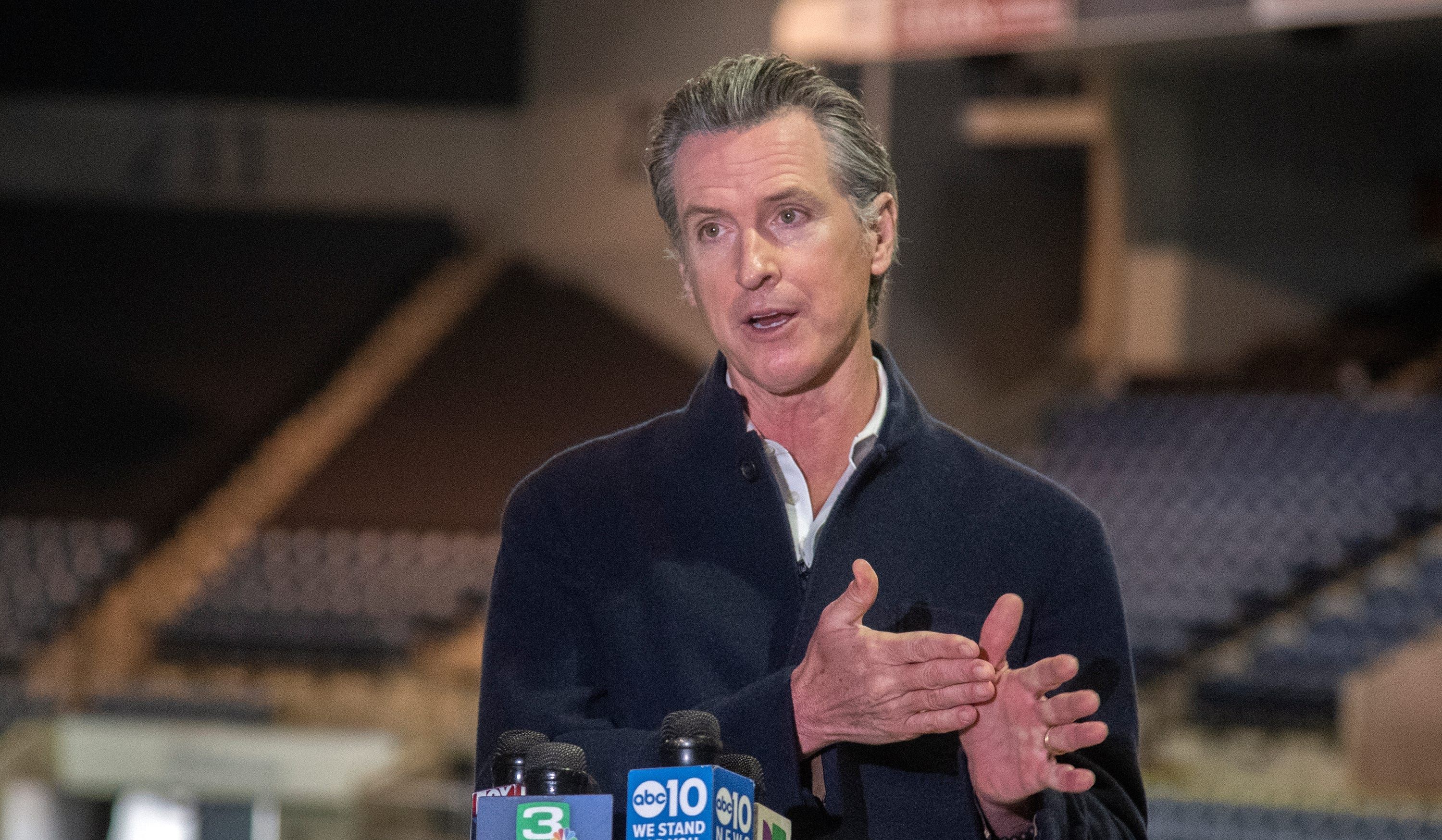 Governor Gavin Newsom Comes Out Against UCLA's Move From Pac-12 to Big Ten - Vimarsana News
