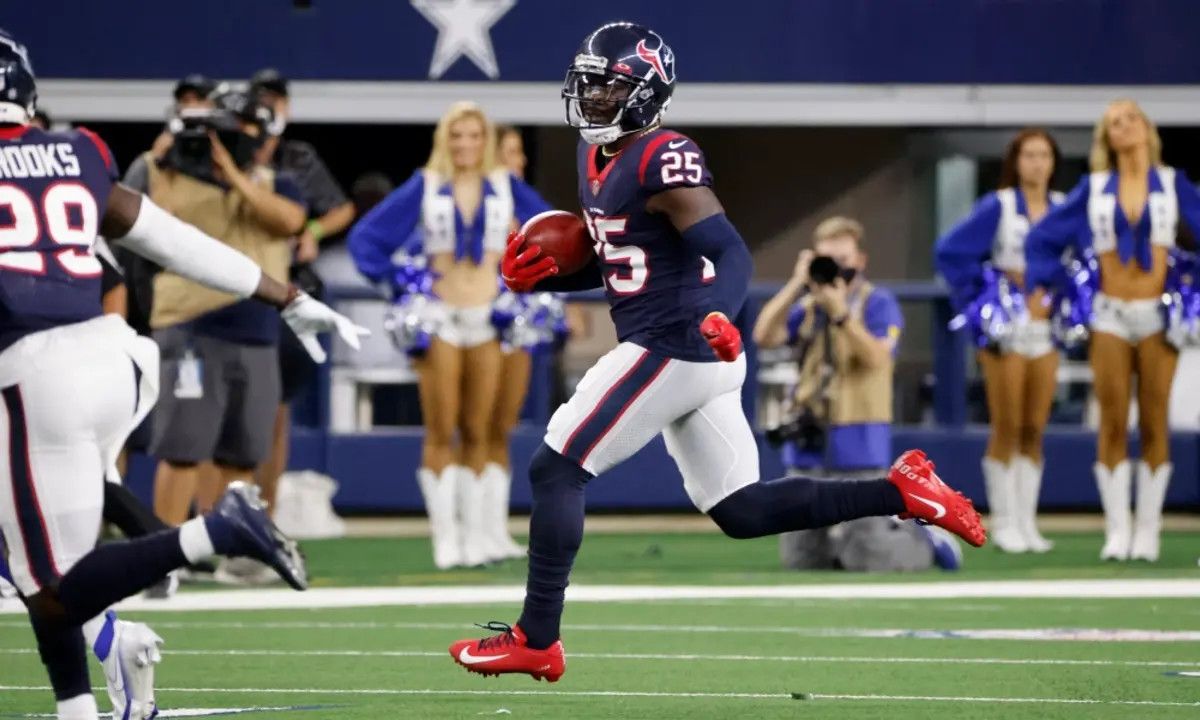 Texans Roster Ranked Not Quite NFL's Worst? Houston's 3 Camp Issues To Watch - Sports Illustrated Houston Texans News, Analysis and More - Vimarsana News
