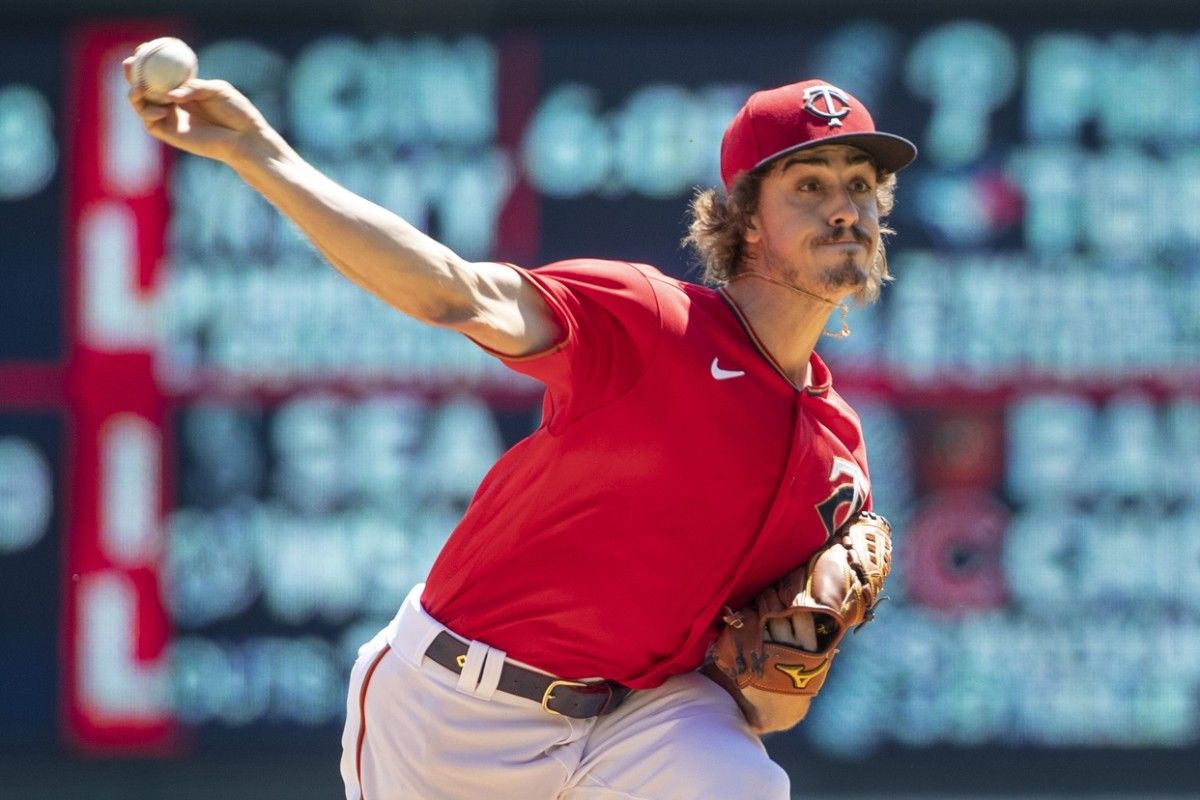 Minnesota Twins starting pitcher Joe Ryan (41) throws to the Milwaukee Brewers in the first inning at Target Field. (Bruce Kluckhohn-USA TODAY Sports)