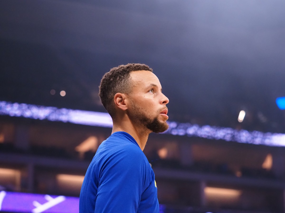 Here's The Photo Steph Curry Tweeted Before Hosting The ESPYS - Sports Illustrated