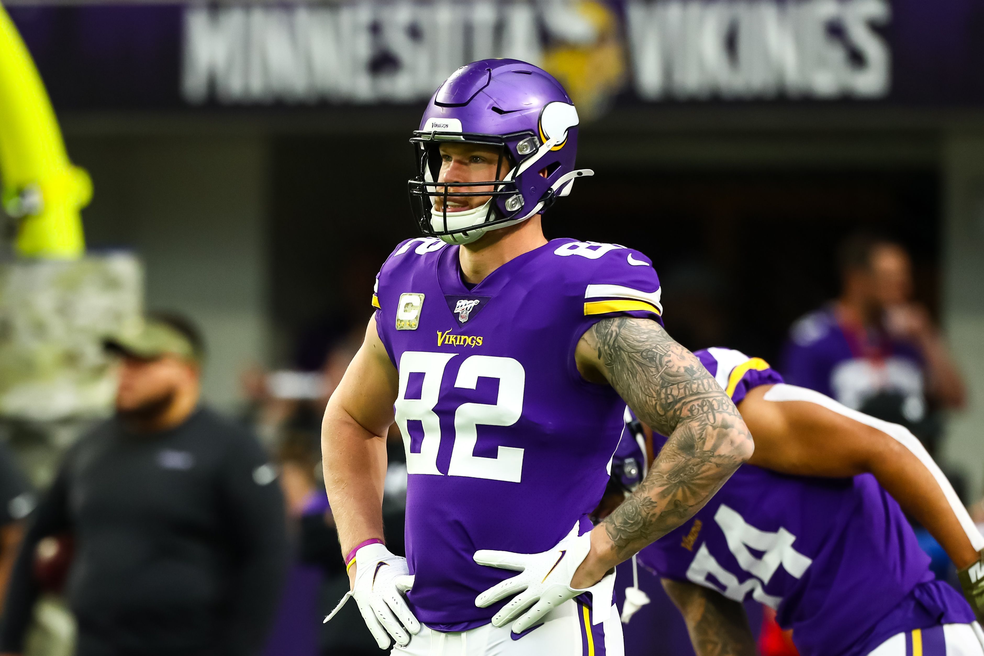 BREAKING: Tampa Bay Buccaneers sign veteran Pro Bowl tight end - Vimarsana News