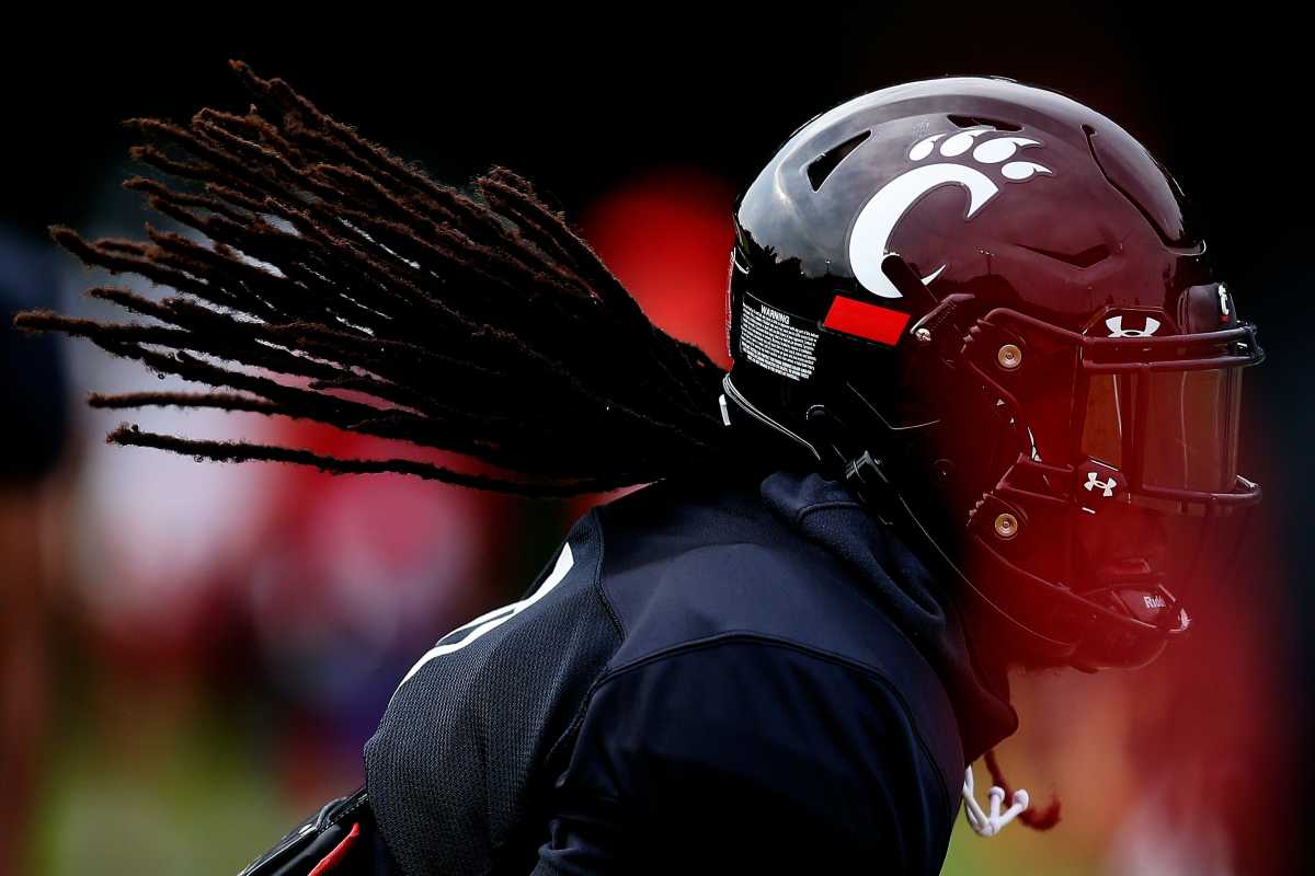 Cincinnati Bearcats cornerback Arquon Bush (9) catches a throw in a drill during practice at the Higher Ground training facility in West Harrison, Ind., on Monday, Aug. 9, 2021. Cincinnati Bearcats Football Camp