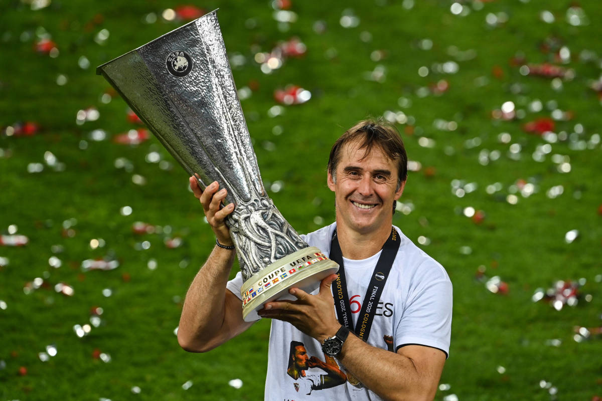 Sevilla boss Julen Lopetegui pictured lifting the Europa League trophy in 2020