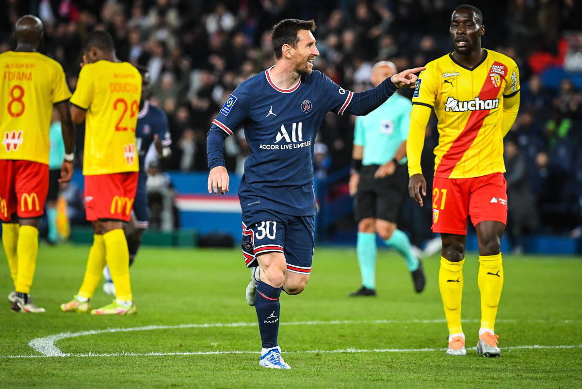 Lionel Messi celebrates scoring his fourth Ligue 1 goal for PSG, after netting against Lens in April 2022