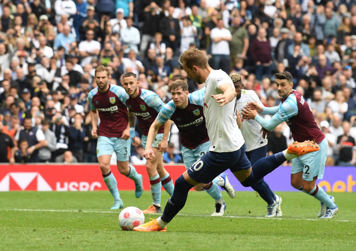 Harry Kane pictured converting a penalty kick for Tottenham against Burnley in May 2022