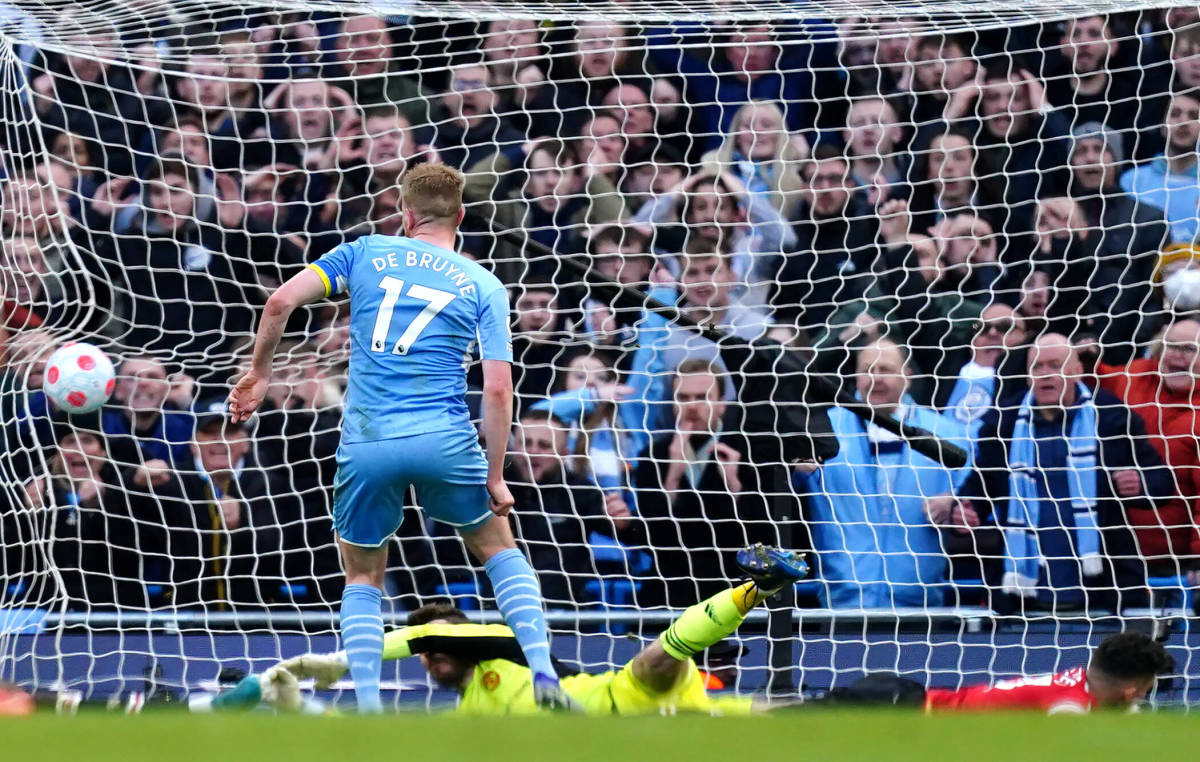Kevin De Bruyne scores his second goal in Man City's 4-1 win over Man United in March 2022