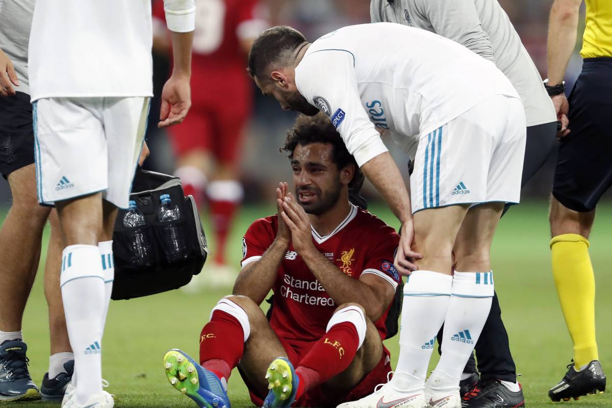 Mo Salah pictured in tears after suffering an injury in the 2018 Champions League final between Liverpool and Real Madrid