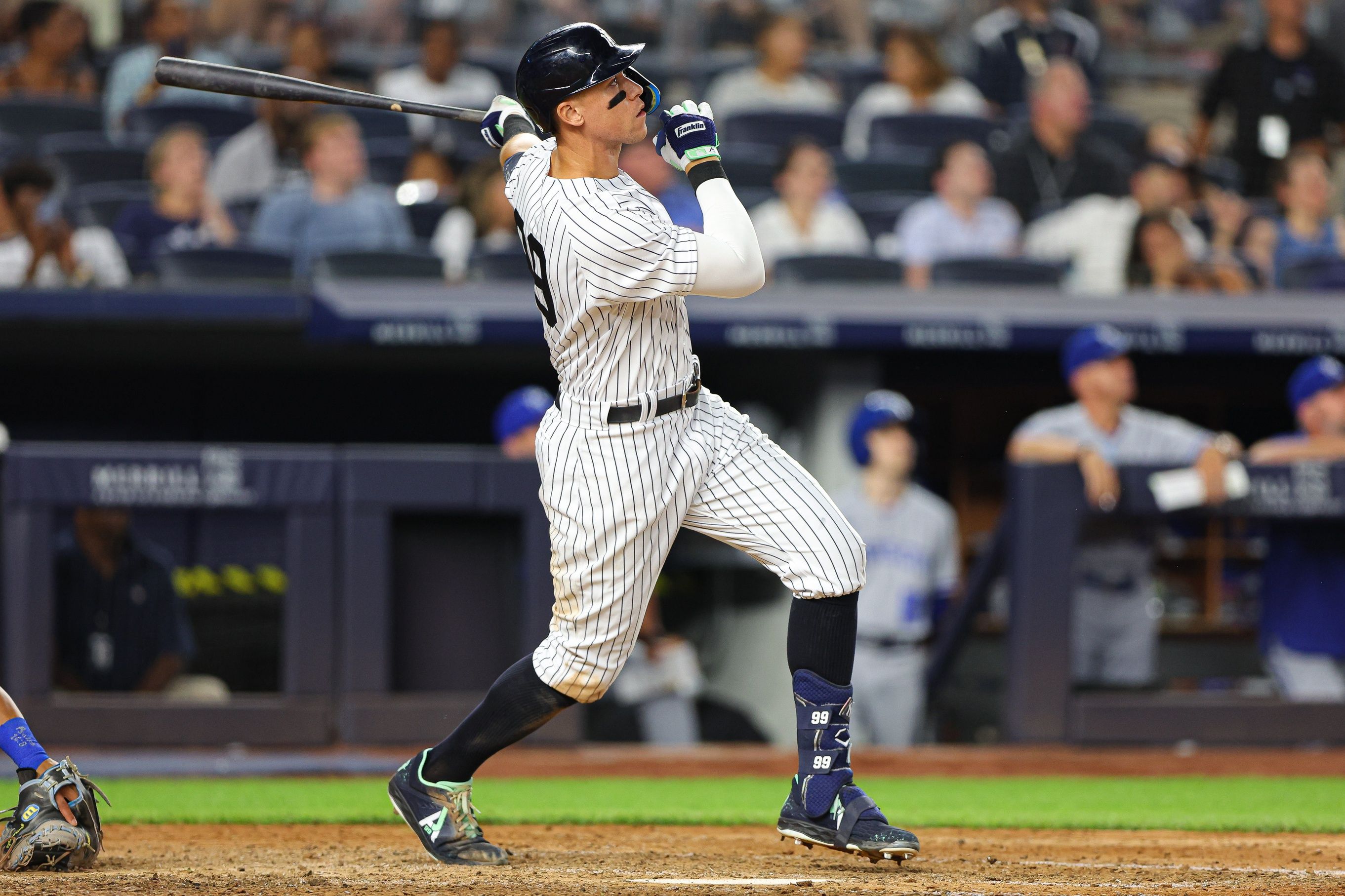 Aaron Judge Steps Up For New York Yankees, Hitting Another Walk-Off Home Run - Sports Illustrated NY Yankees News, Analysis and More - Vimarsana News