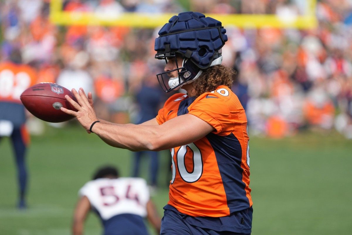 Denver Broncos tight end Greg Dulcich (80) during training camp at the UCHealth Training Center.