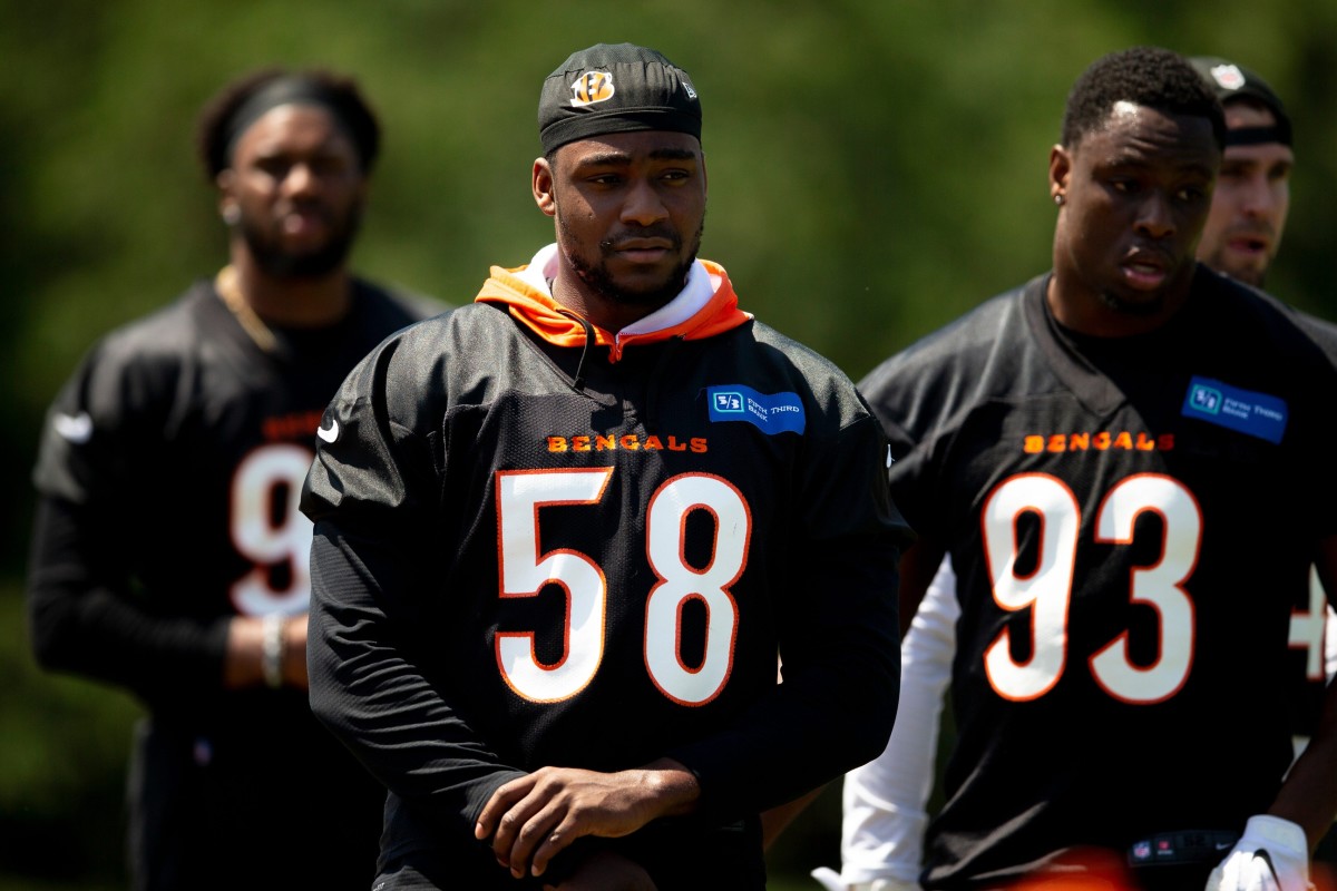 Cincinnati Bengals defensive end Joseph Ossai (58) stands with other defensive lineman during Cincinnati Bengals spring practice in Cincinnati on Tuesday, May 24, 2022. Cincinnati Bengals Spring Camp