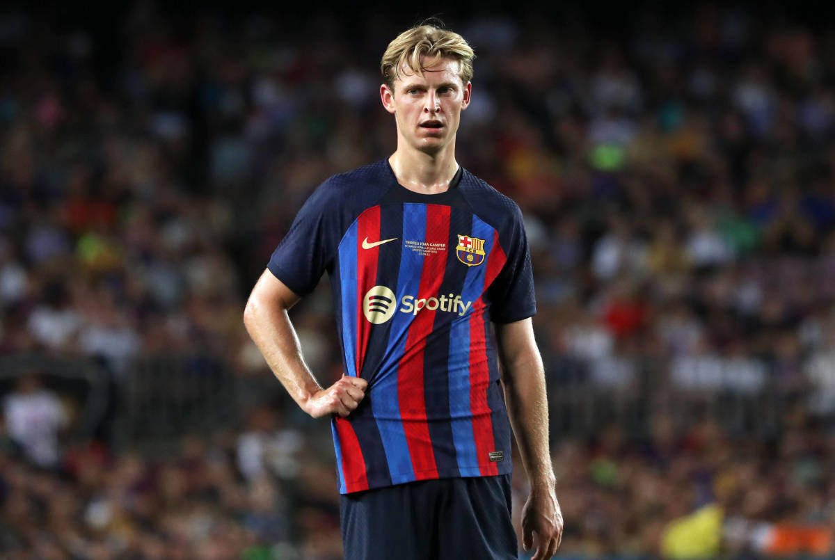 Frenkie de Jong pictured playing for Barcelona during their 6-0 win over Pumas UNAM in August 2022