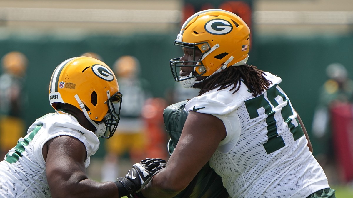 At 6-Foot-9, Caleb Jones Pushes for Roster Spot With Packers - Sports ...