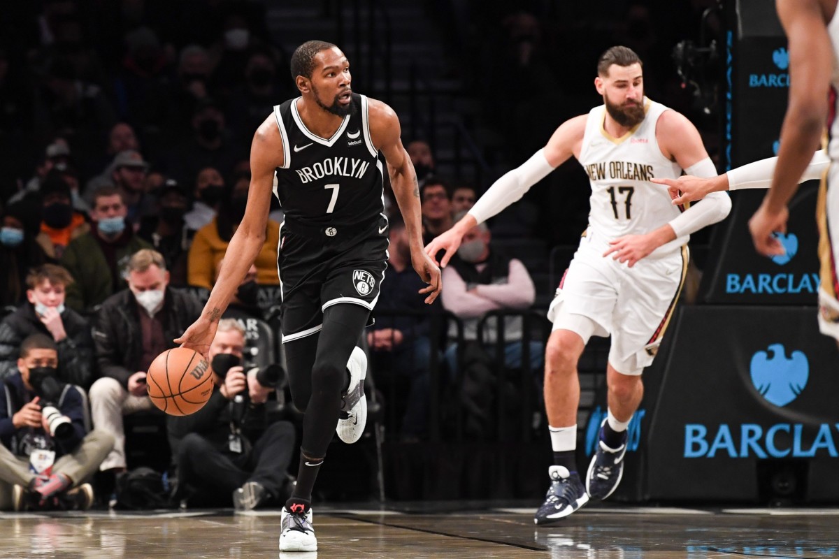 Jan 15, 2022; Brooklyn, New York, USA; Brooklyn Nets forward Kevin Durant (7) dribbles the ball against the New Orleans Pelicans during the first quarter at Barclays Center. Mandatory Credit: Dennis Schneidler-USA TODAY Sports