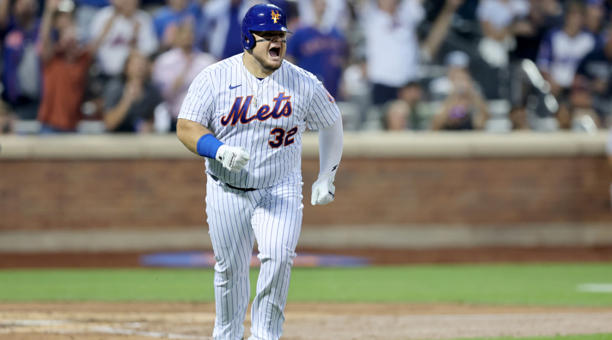 Mets' Daniel Vogelbach Goes Viral With His New Walk-Up Song (Video) -  Sports Illustrated