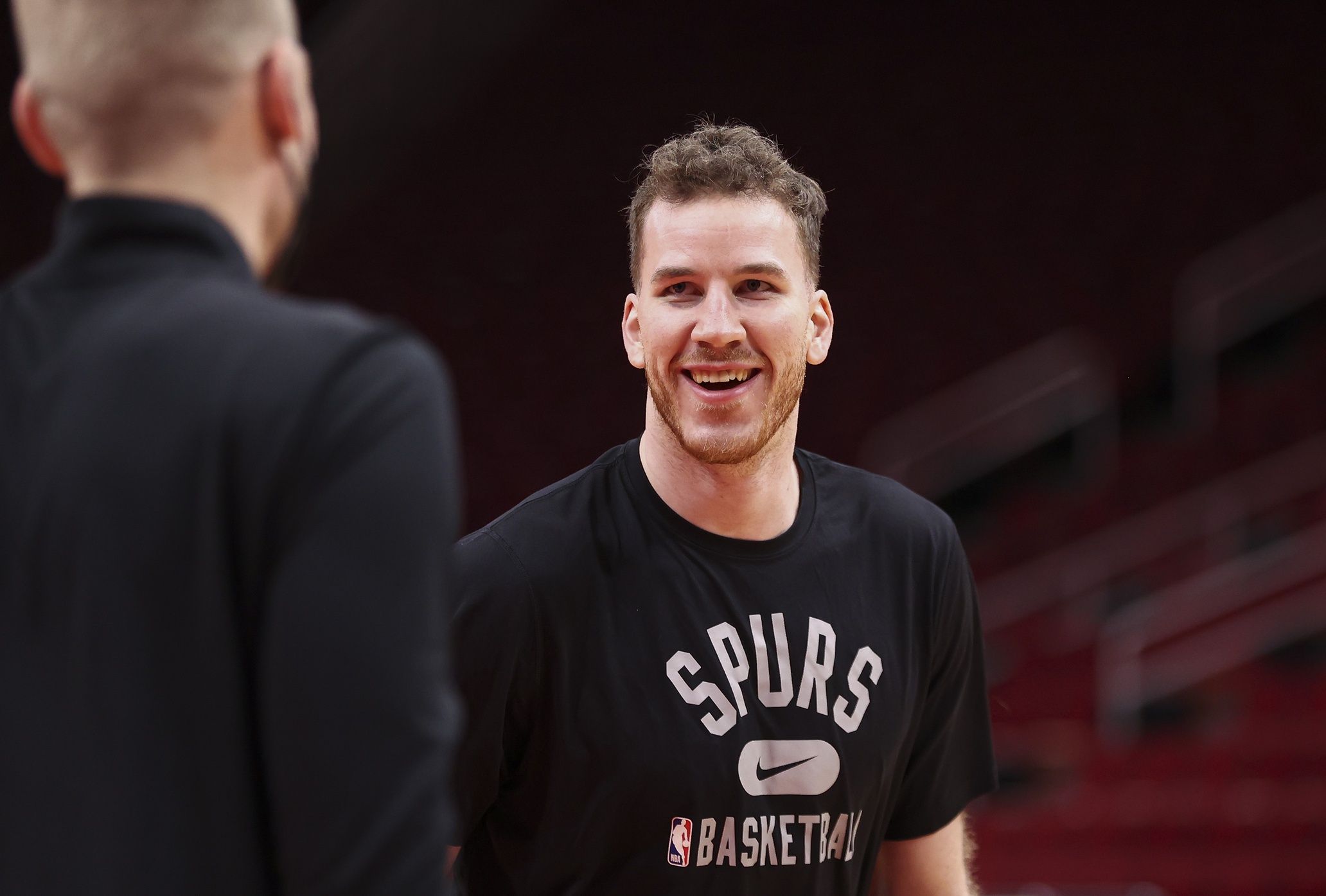 Spurs Daily: Jakob Poeltl's San Antonio Future; NBA Honors Bill Russell - Vimarsana News