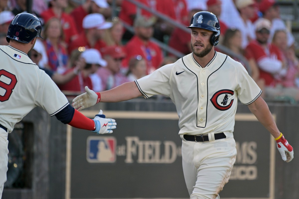 PHOTO GALLERY Pictures from the Cincinnati Reds and Chicago Cubs