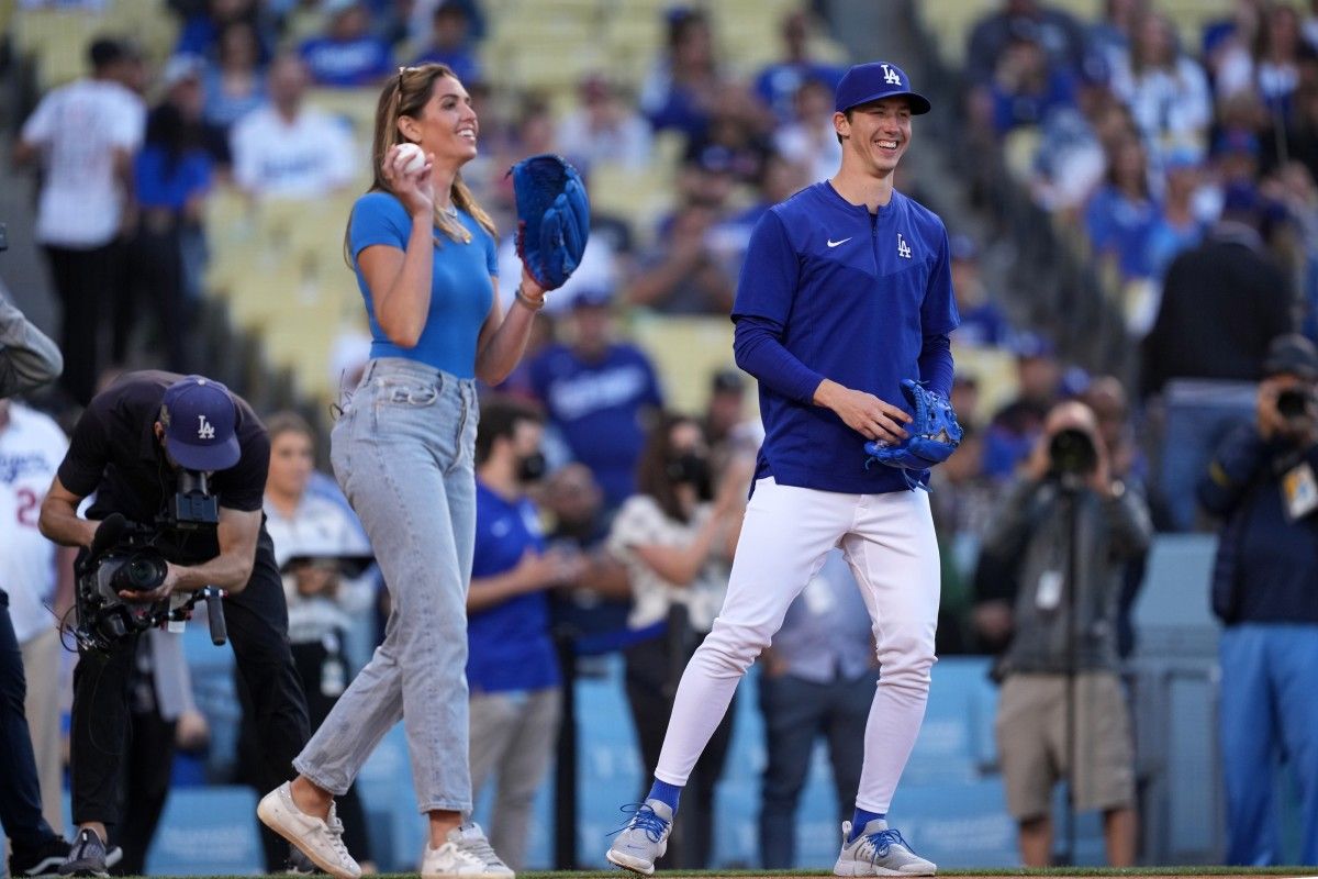 Dodgers News: LA Ace Finds Creative Way to Donate to Kentucky Relief Effort - Vimarsana News