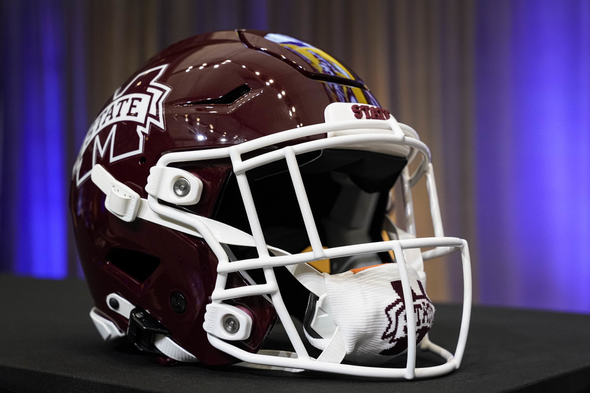 Mississippi State Offensive Lineman Reed Buys Enters Transfer Portal