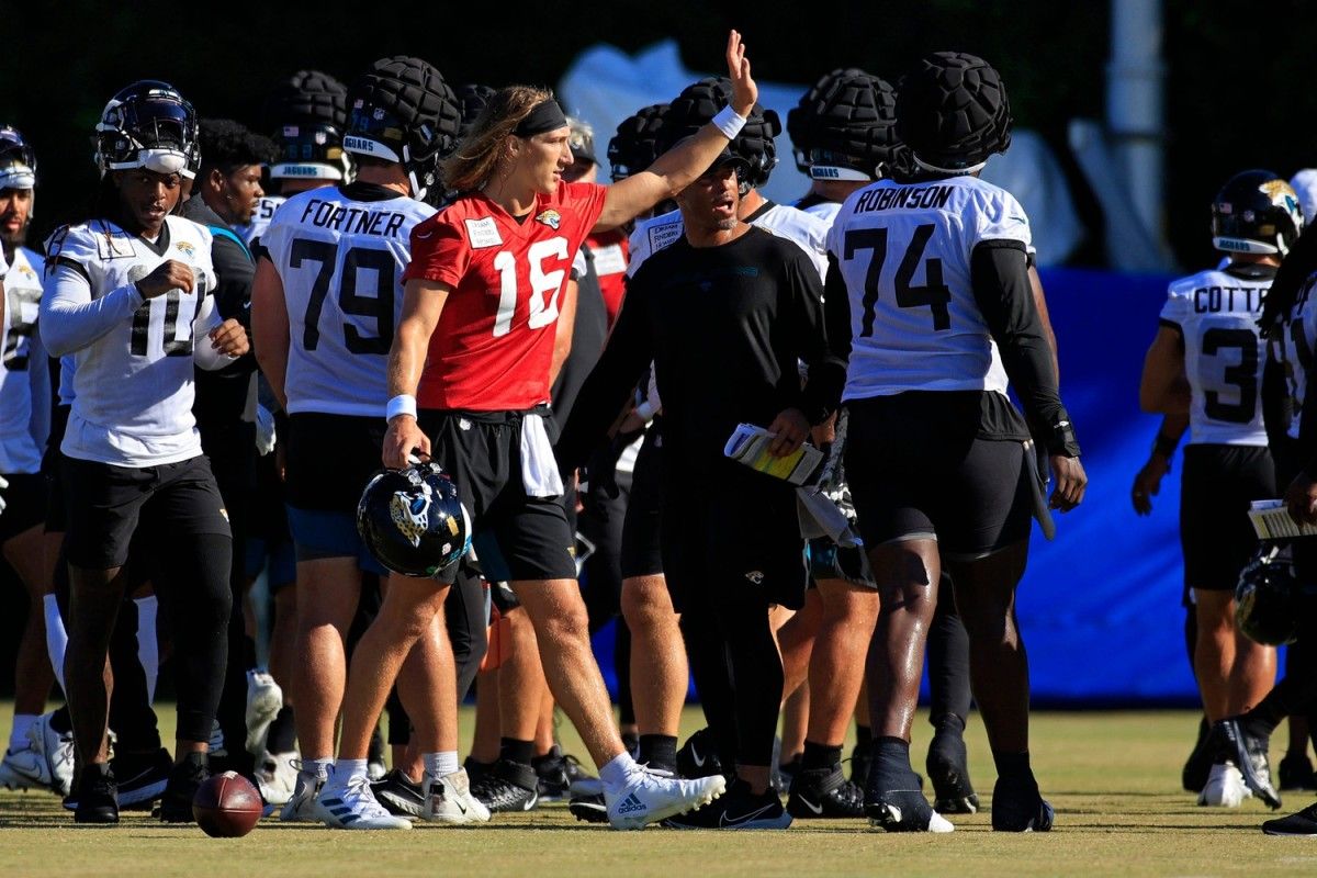 Jaguars Training Camp, Day 12: 5 Observations As Trevor Lawrence, Run Defense Flex Muscles - Sports Illustrated Jacksonville Jaguars News, Analysis and More - Vimarsana News
