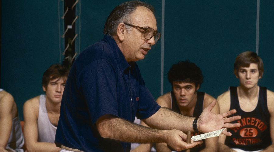 Longtime Princeton basketball coach Pete Carril dies at 92 - Sports  Illustrated