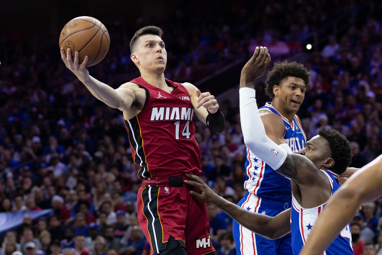 Watch Miami Heat’s Tyler Herro Break The Ankles Of A Young Camper With Crossover
