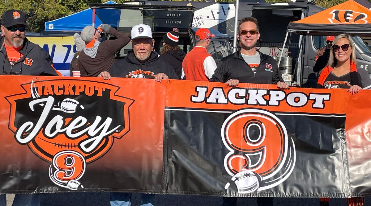 Cincinnati Bengals tailgates: Meet superfans behind Jackpot Joey brand - Vimarsana News