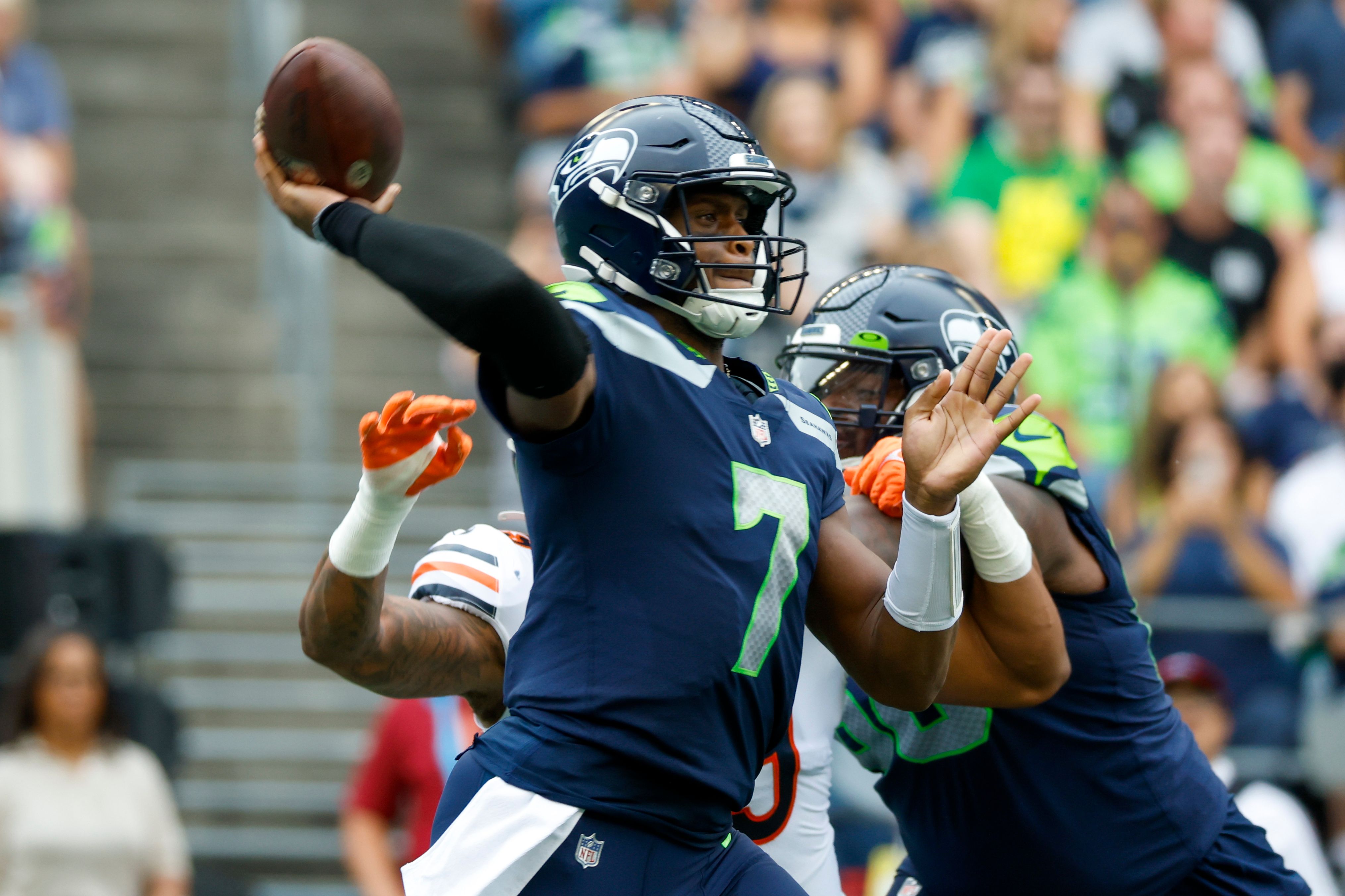 Halftime Observations: Hindered By Special Teams Miscues, Seahawks Trail Bears 17-0 - Vimarsana News